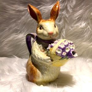 Longaberger Bunny Teapot